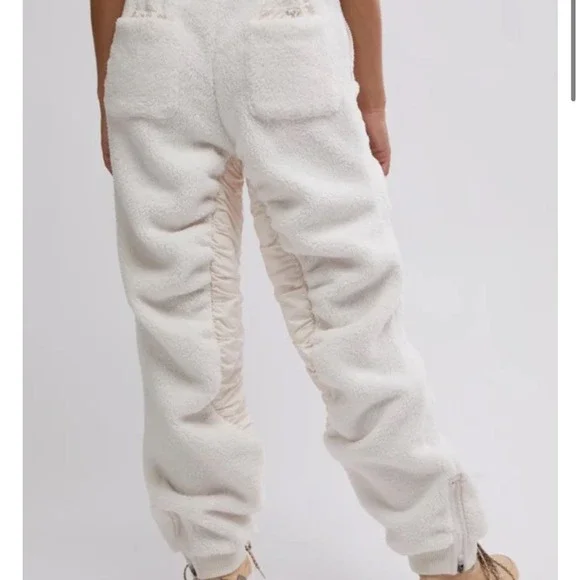Free People FP Movement Sundown Fleece Pants white medium ski cozy lounge new - Picture 7 of 16